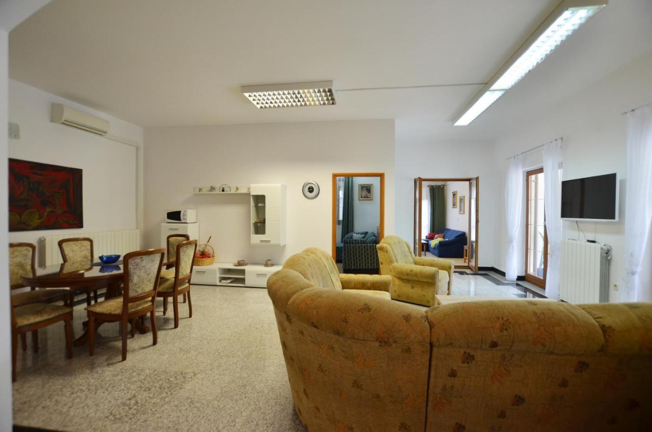 Zminj Apartments Extérieur photo